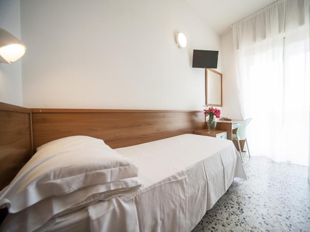 Bordonchio Hotel Rinaldi מראה חיצוני תמונה